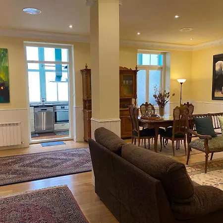 Amplio Apartamento Junto Al Guggenheim * 毕尔巴鄂