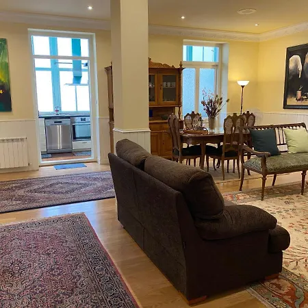 Amplio Apartamento Junto Al Guggenheim